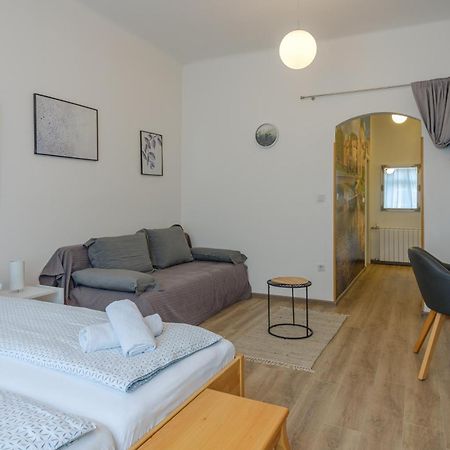 "Cobanija" City Center Apartments SJJ Eksteriør billede